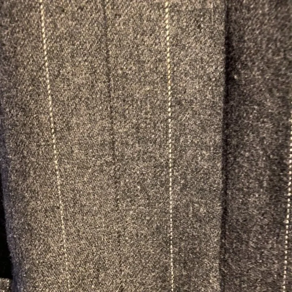 Vintage Ashley Brooke Women's Career Suit & Skirt Gray Pinstripes Button Down 12 - Picture 3 of 15